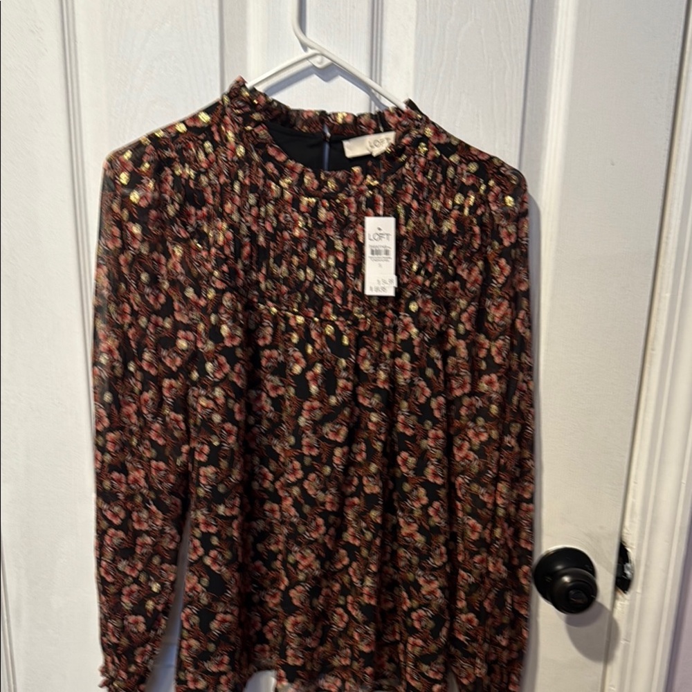 LOFT Women's Floral Black Top